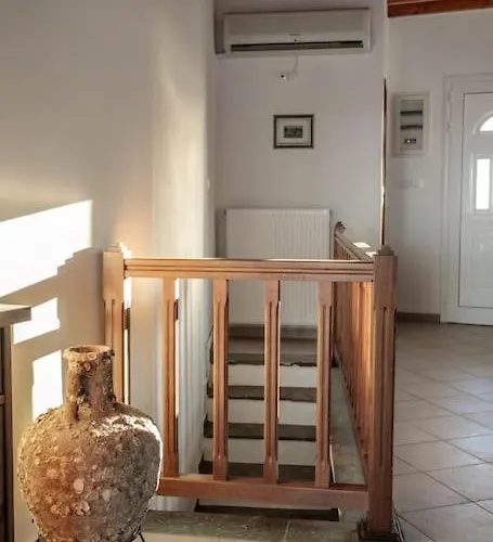 Triacanthos 2 Bedroom House Сasa de vacaciones